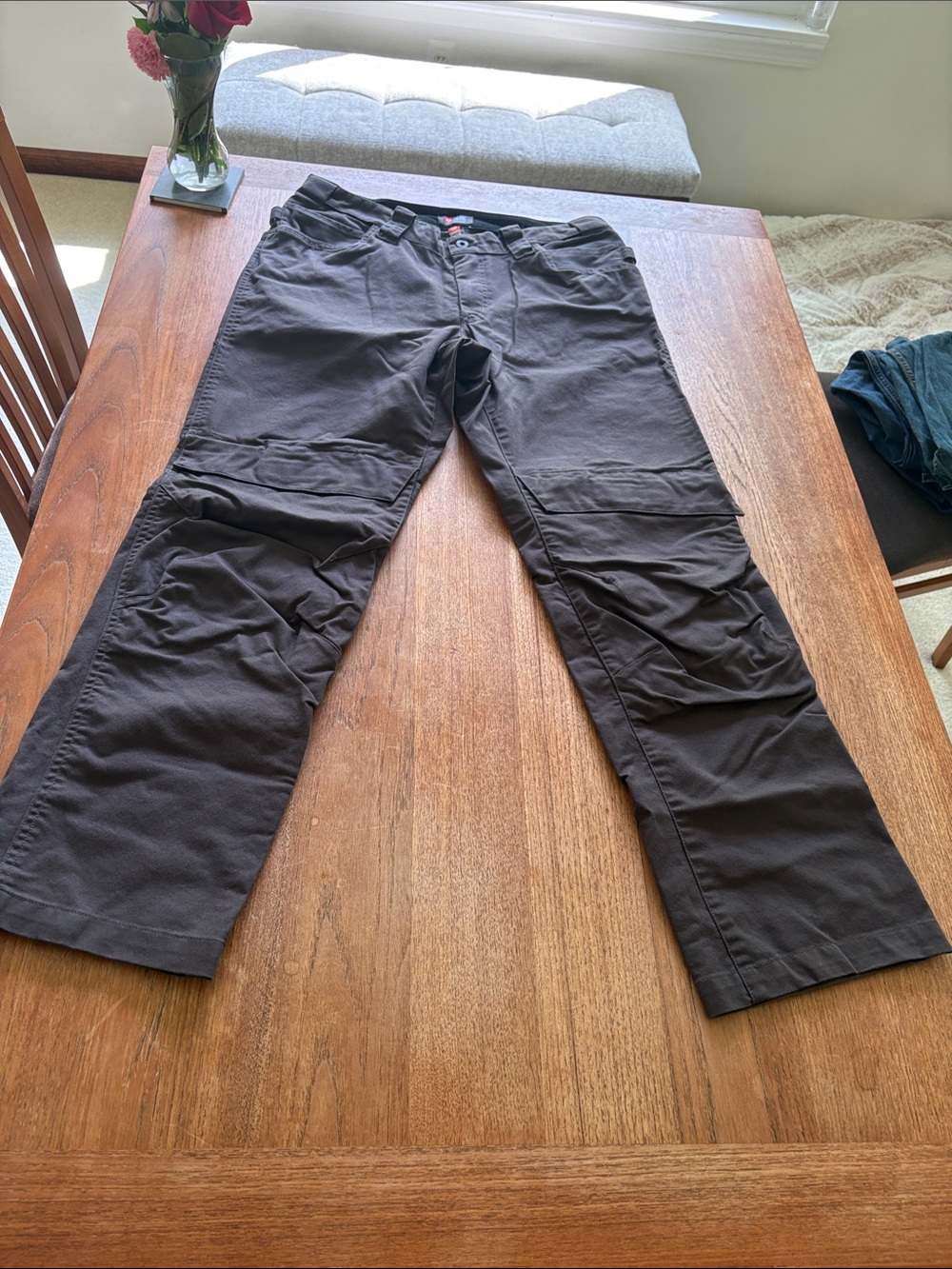Men's 1620 X Stauss co branded work pants.  Like new!  Made in the USA 36x32